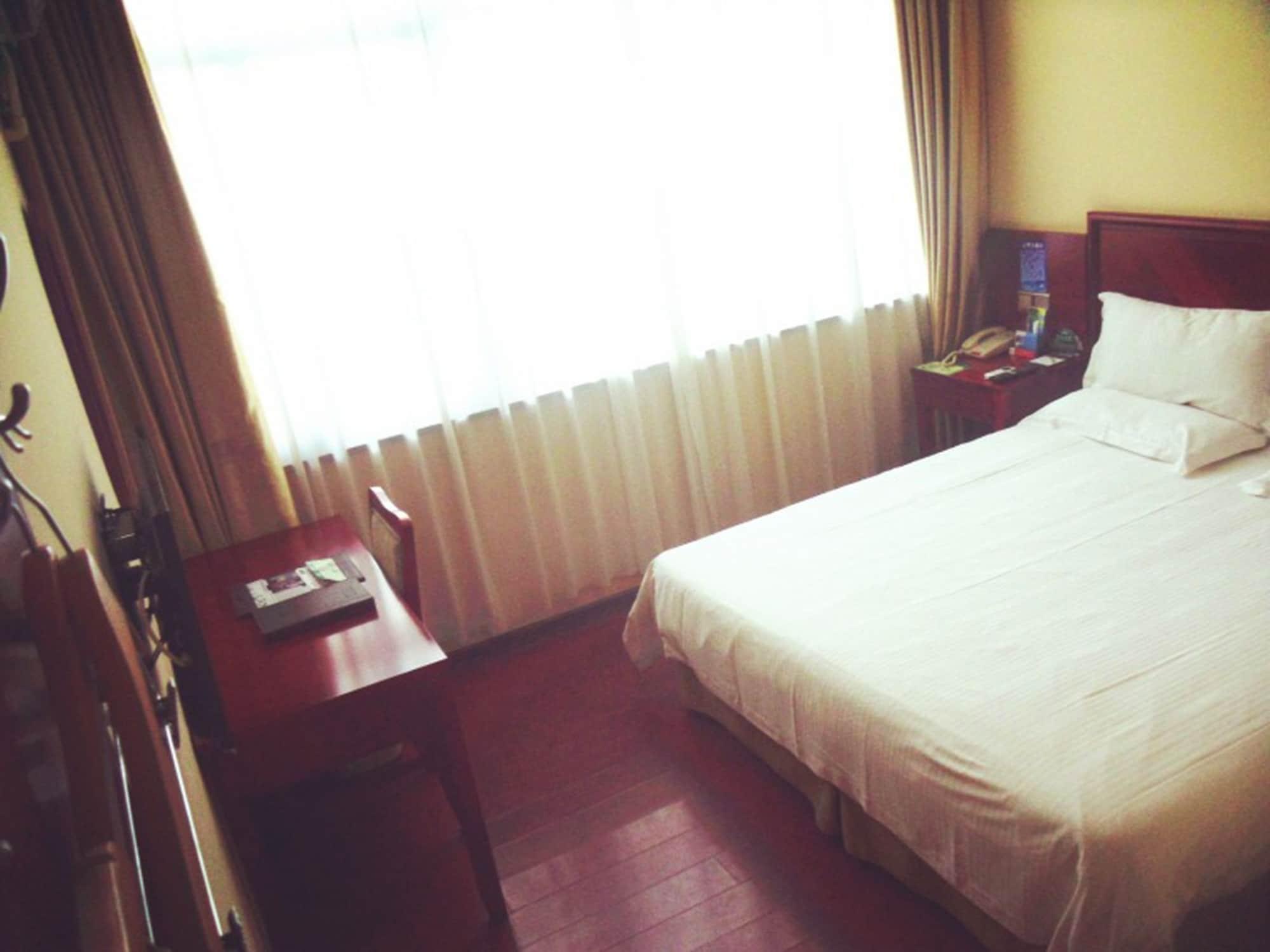 Greentree Inn Anhui Bengbu Longhu Express Hotel מראה חיצוני תמונה