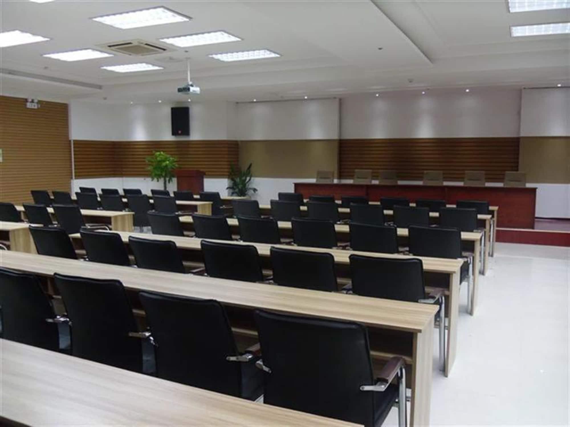 Greentree Inn Anhui Bengbu Longhu Express Hotel מראה חיצוני תמונה